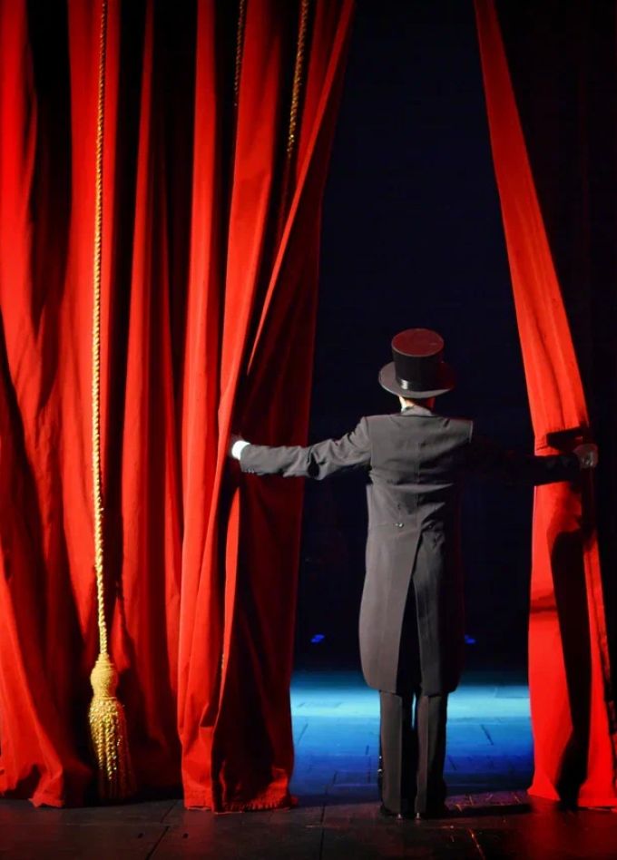 Театр - часть города